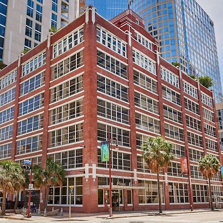 Reside Houston Downtown, A Wyndham Residence Exterior foto